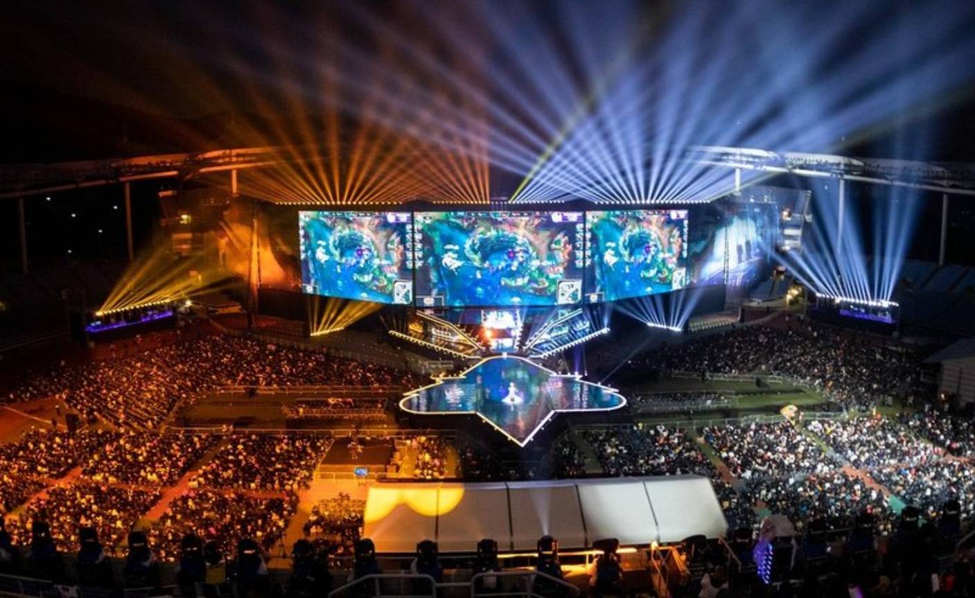 电竞正能量，EDG举办“阳光十日拍” 公益水友赛