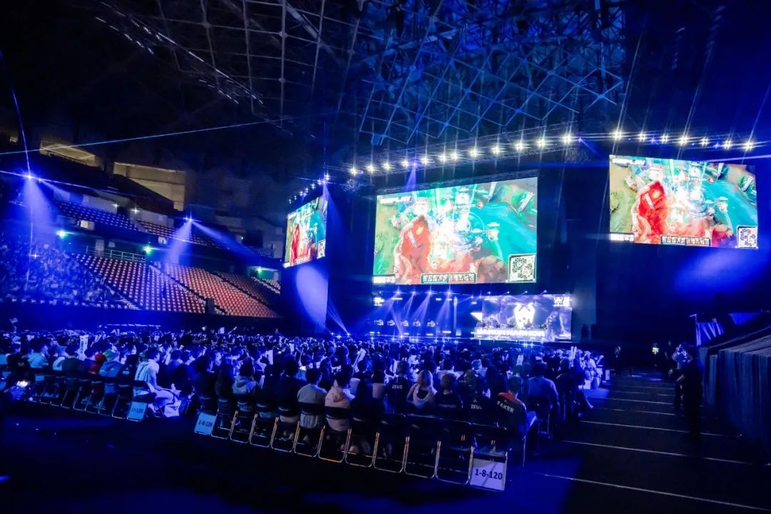 【战报】王者荣耀2020KPL秋季赛，WB.TS 3：0 上海EDG.M稳稳拿下