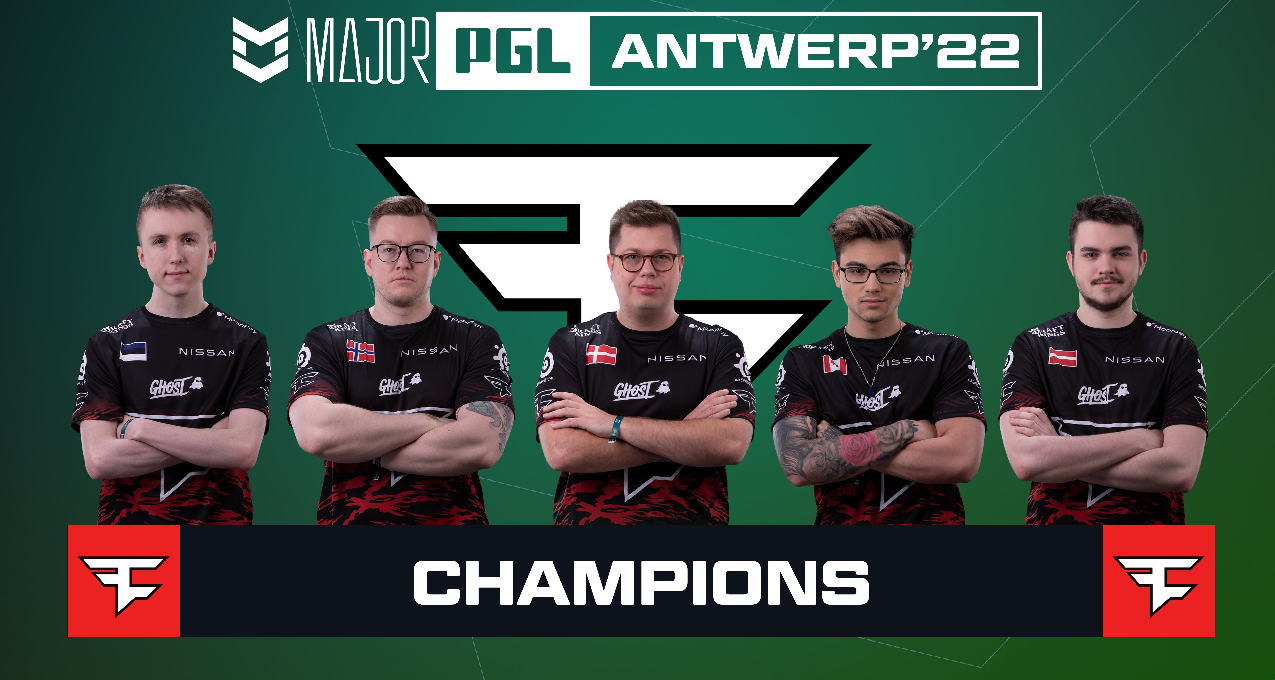 缺失的女性坦克回头看月亮，点燃光来帮助Xun获得三杀。 JD Gaming 中路和打野展现了他们的实力，拉回了一座城市。